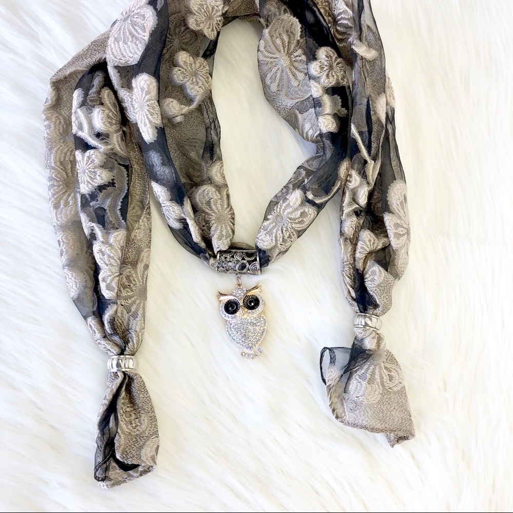 ✨Eyanatia Pashmina Jewelry Scarf ✨